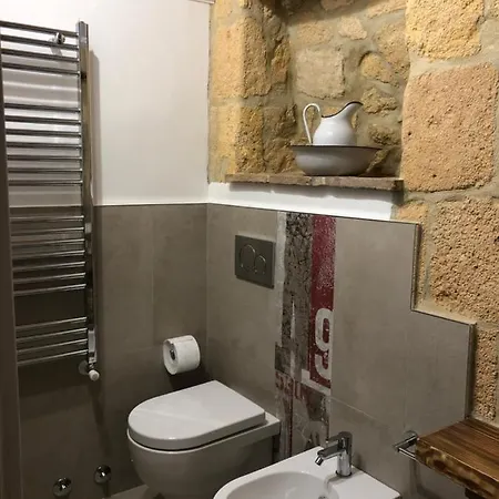 Fronte Duomo Apartment *